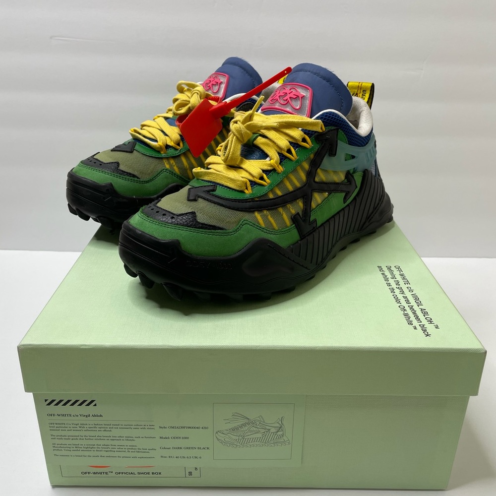 Off-White Sneakers